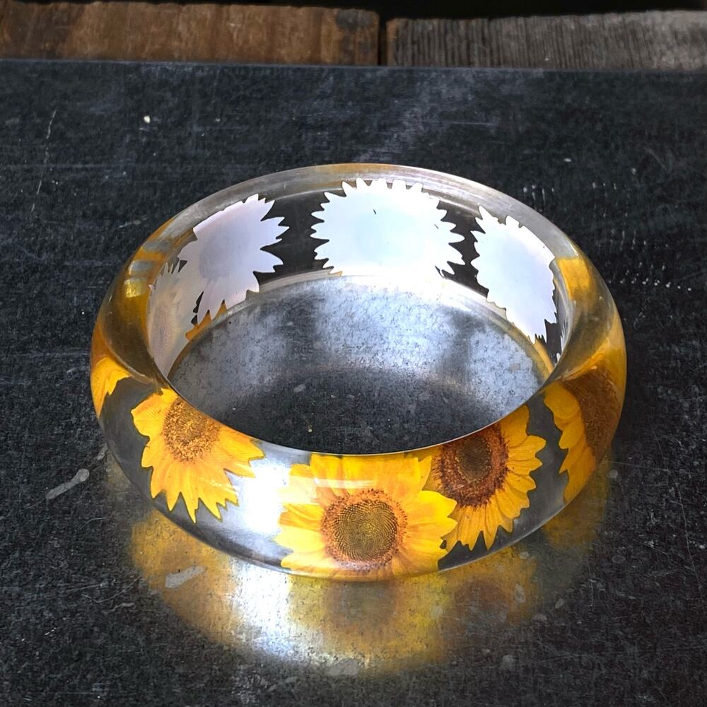 Vtg 90s Transparent Acrylic Lucite Yellow Sunflower Chunky Bangle Bracelet